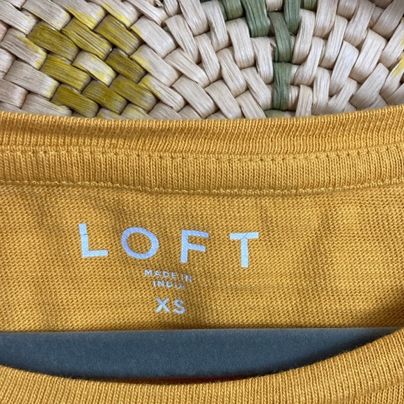 LOFT Size: XS Top with Lace Sleeves Yellow - Picture 2 of 3